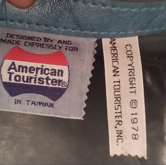 Vintage American Tourister Carry On Bag - Picture 7 of 16